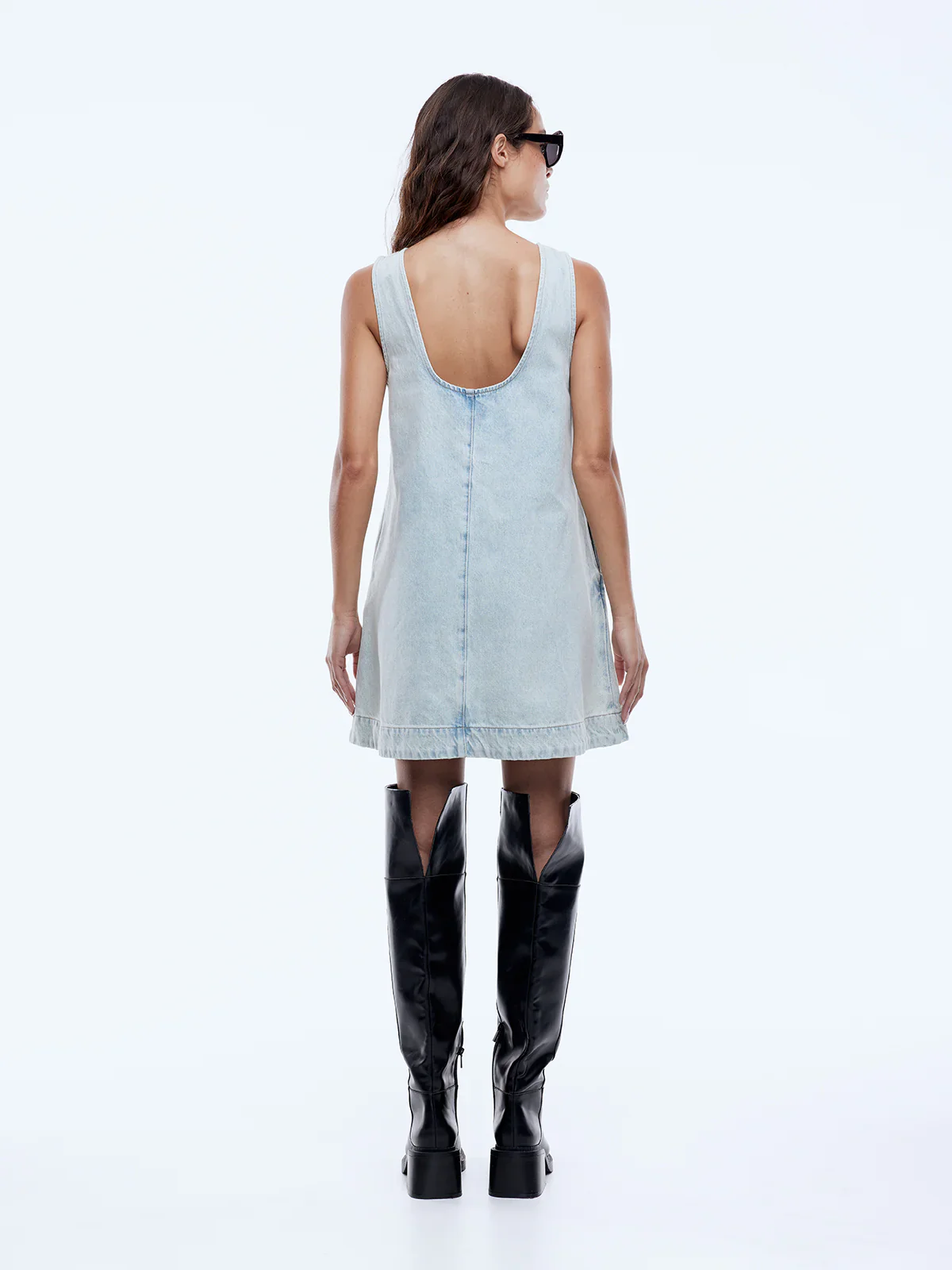 Annie Denim Dress - Light Wash - Image 6